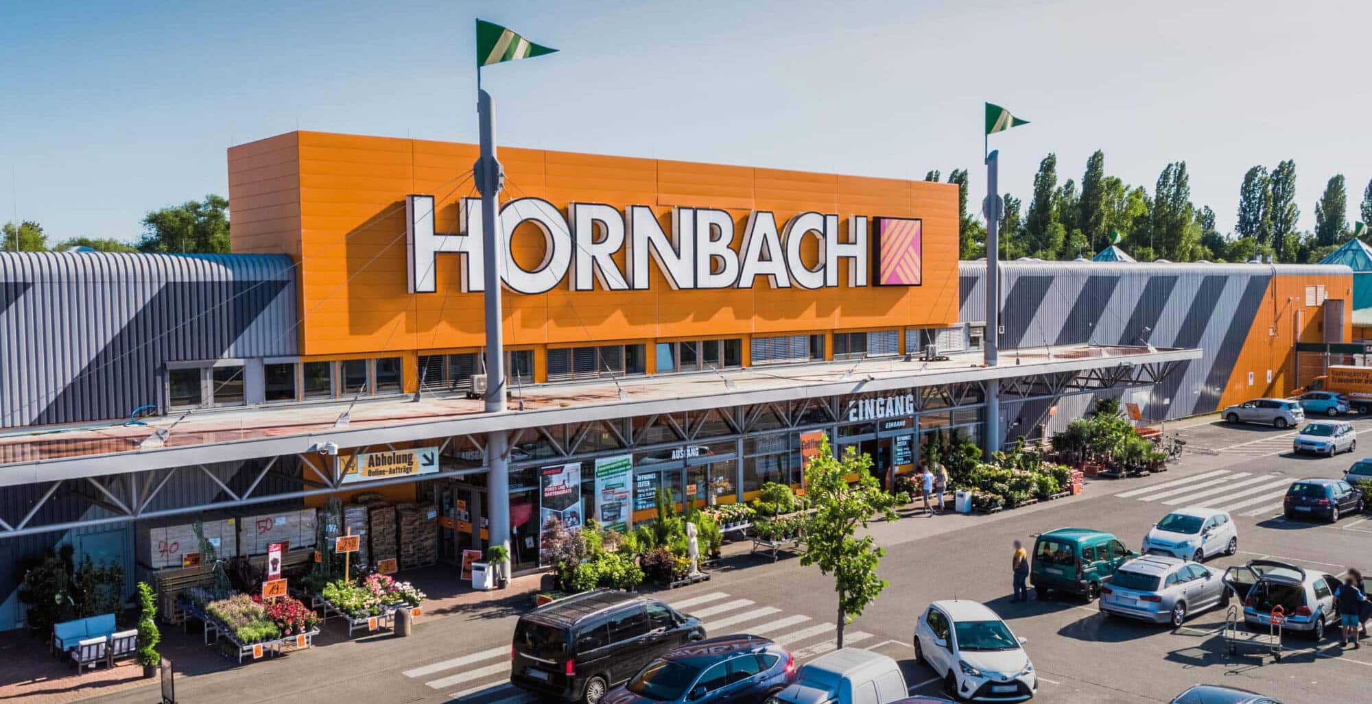 HORNBACH drives forward its digital transformation with cidaas